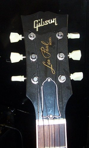 LesPaul02.jpg